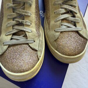 P448 John glitter sneaker, fur heel, size 38, good condition, Italian made